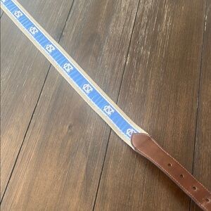 UNC North Carolina Tarheels Embroidered Belt. Excellent condition. Size 40.